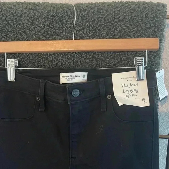 NWT Abercrombie & Fitch The Jean Legging High Rise - Picture 2 of 3